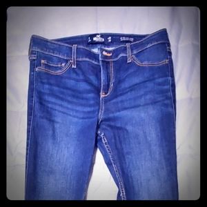 Hollister Midrise super skinny 28w